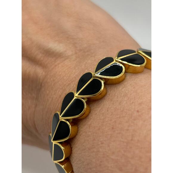 Kate Spade Heritage Spade Enamel Heart Stretch Bracelet - Picture 2 of 8